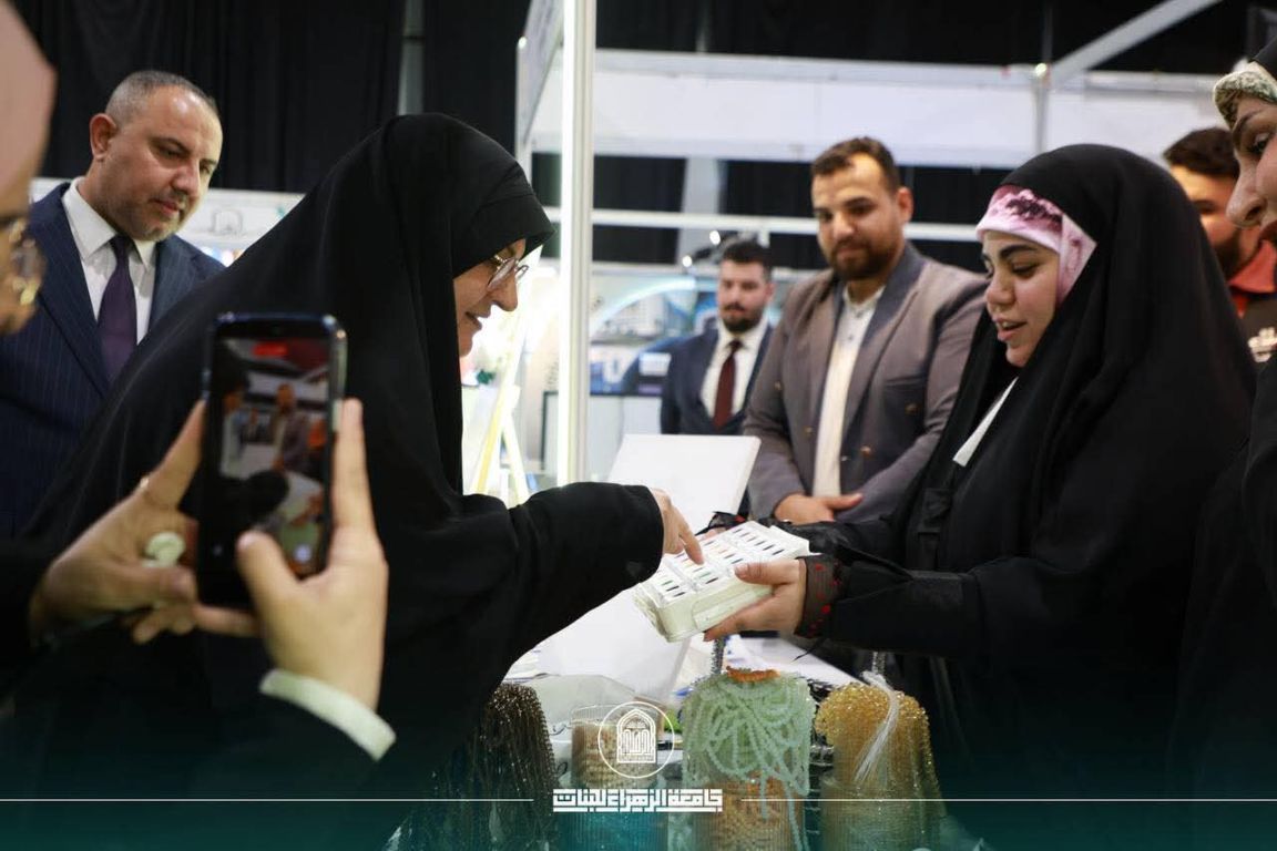 طالبات جامعة الزهراء يحققن حضوراً ملحوظاً في مهرجان عين الحياة