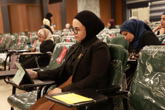 القاعات الدراسية والمختبرات