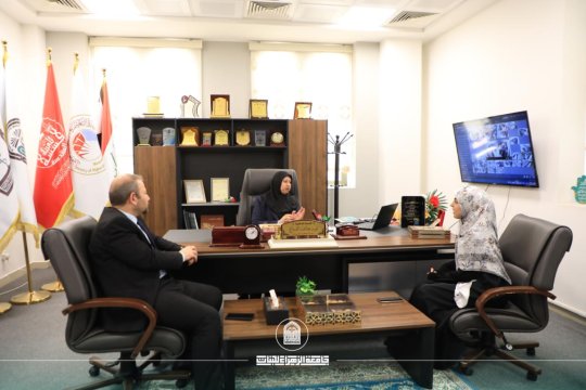 Pharmacy College Dean Holds Meeting with Media Unit to Set Work Framework