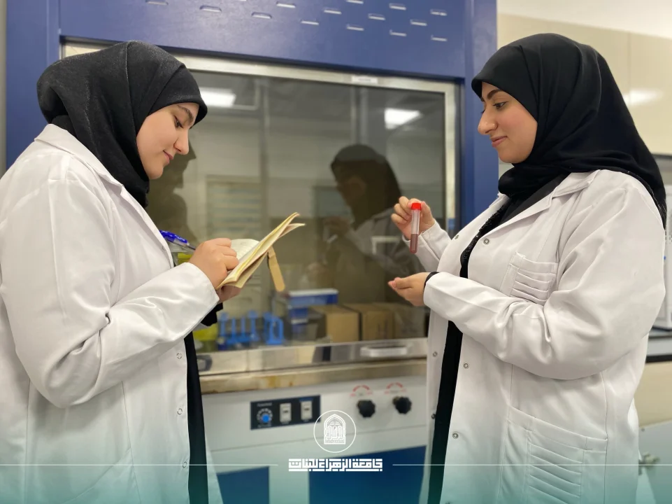 Advanced Laboratory Training for College of Pharmacy Students at Al-Zahraa Research Center for Medical and Pharmaceutical Sciences