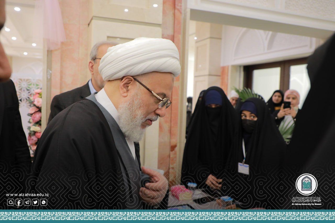 The legal guardian of the Holy Hussain Shrine, Sheikh Abd al-Mahdi al-Karbalai (may his glory last) emphasized while delivering his words of wisdom on “the need to establish the Fatimid Association that is concerned with academic and cultural affairs in general, and that an entire structure, tasks, objectives be established for it in which the teacher is trained before the student, it should be regarded as an important part of student’s affairs,the interest of which lies not only in the cultural aspect, but also in the psychological, cognitive and religious aspects and which will eventually lead in creating integrated personalities among the students. His eminence further discussed “the repercussions and effects that the festival should leave on the personality of every student, every professor, and women in general, and that this event should create awareness and a positive impact on all the other educational institutions of Iraq specifically on the lives of common women.