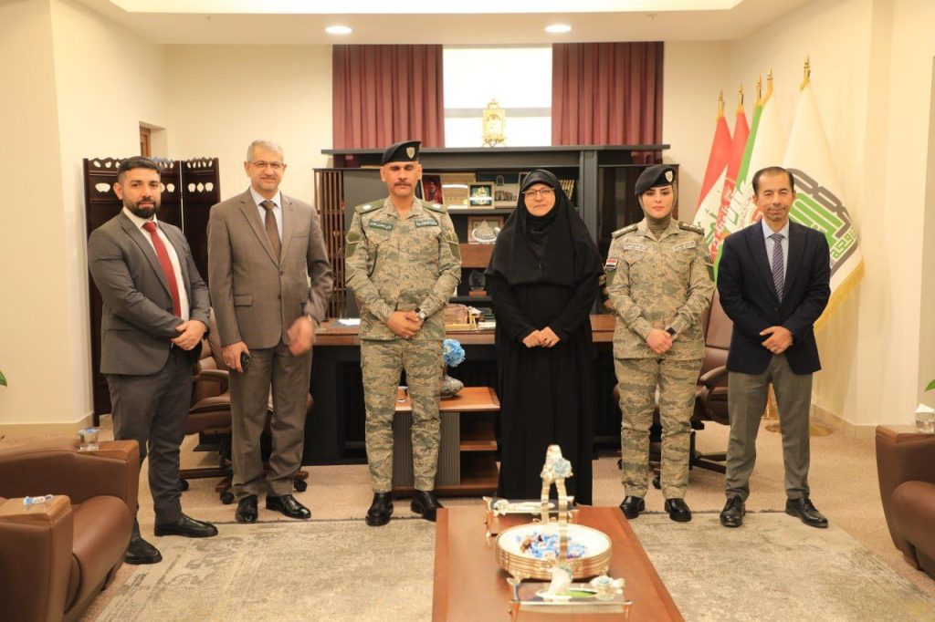 Delegation from Interior Ministry Visits Al-Zahraa University for Women