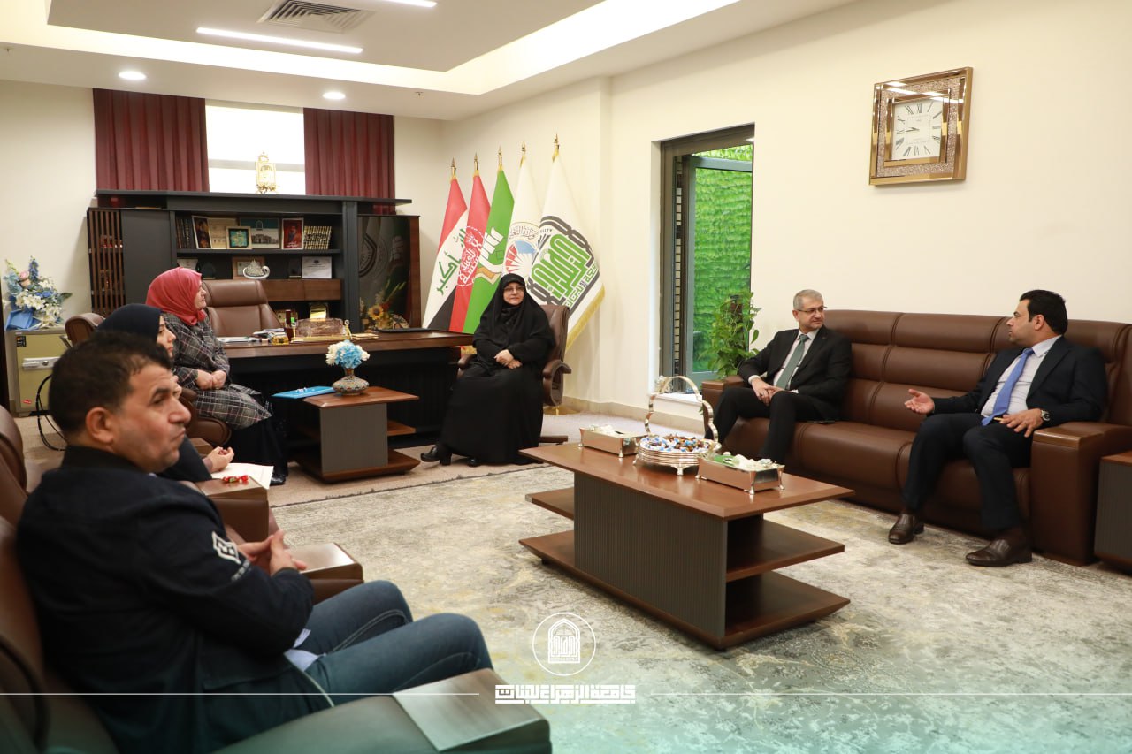 Ministerial Delegation Commends High Standards at Al-Zahraa University for Women
