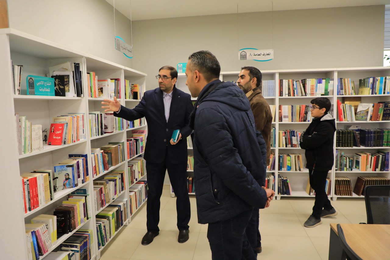 جامعة الزهراء (عليها السلام) تستقبل وفدا علميا من جامعة المستنصرية لتعزيز التعاون الأكاديمي
