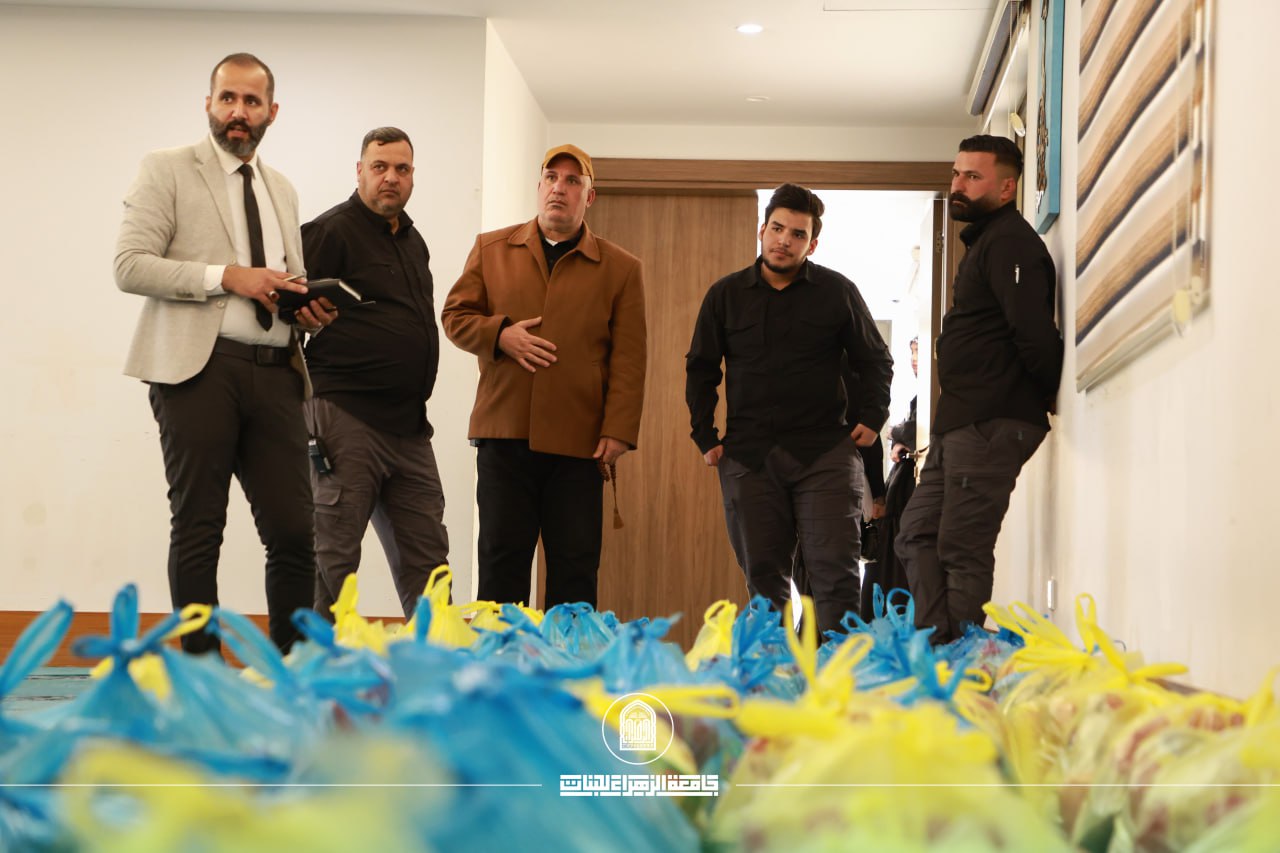 إنسانية تحملها طالبتان من كلية الصيدلة وتلقى خلالها الدعم الكبير 